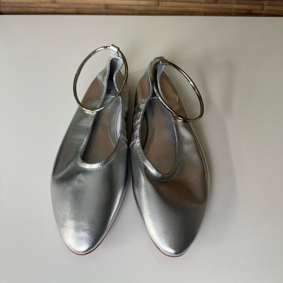 Jeffrey Campbell Tippy Ballet Flats Silver 8.5 - Picture 2 of 10